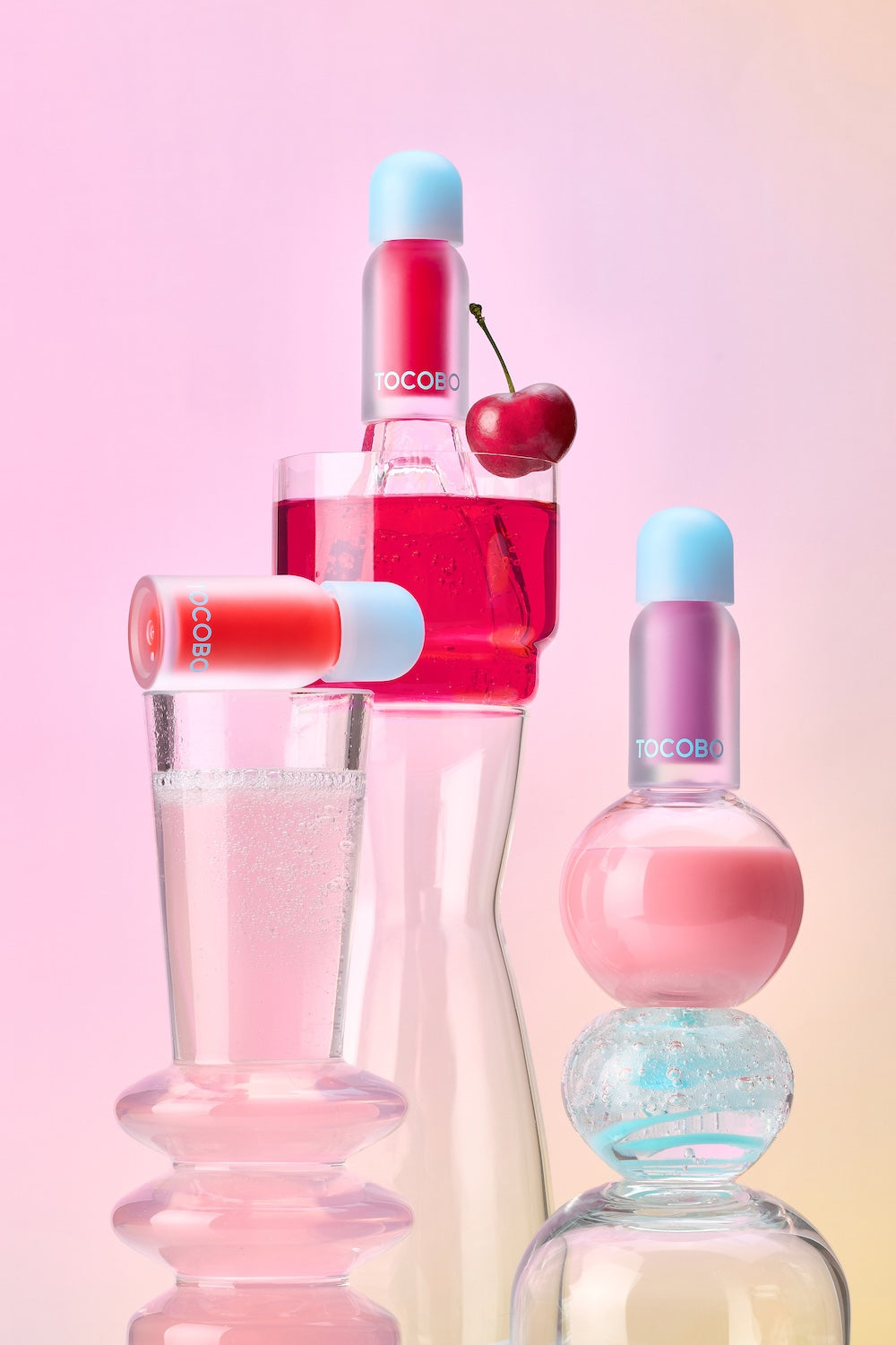 Juicy Berry Plumping Lip Oil 12 CHERRY ADE 4g